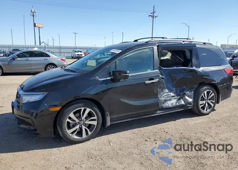 2022 Honda Odyssey Touring z USA, uszkodzony, nr VIN 5FNRL6H80NB063054